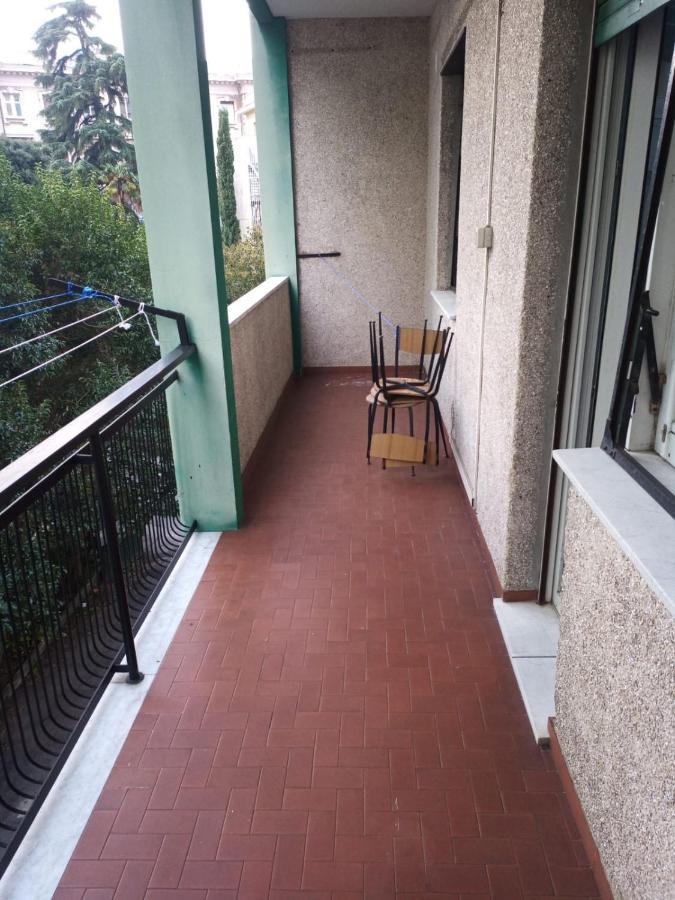 Dolce Notte, Near San Martino Hospital Bed & Breakfast เจนัว ภายนอก รูปภาพ